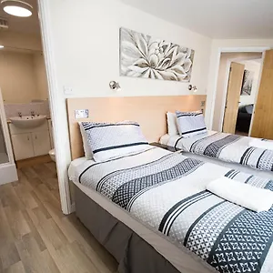 Lochend Serviced Edinburgh